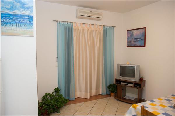 Apartment A5, for 2 persons