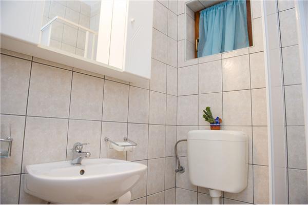 Apartment A5, for 2 persons