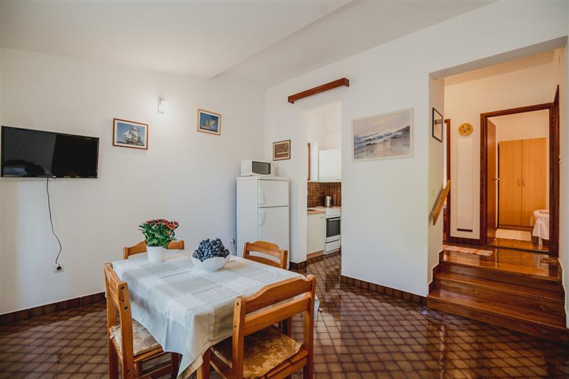 Apartment A2, for 4 persons
