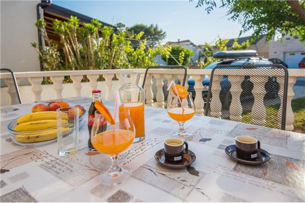 Apartment A1, for 7 persons