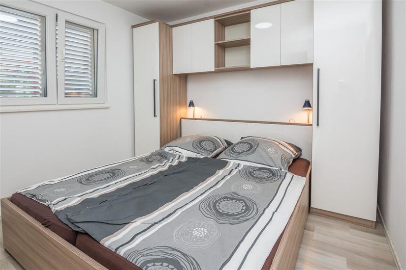 Apartment A1, for 7 persons