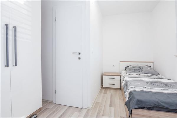 Apartment A1, for 7 persons