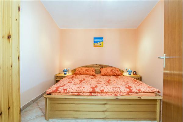 Apartment A2, for 6 persons