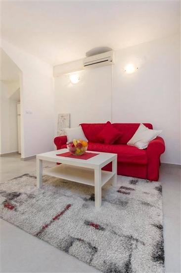 Apartment A1, for 6 persons