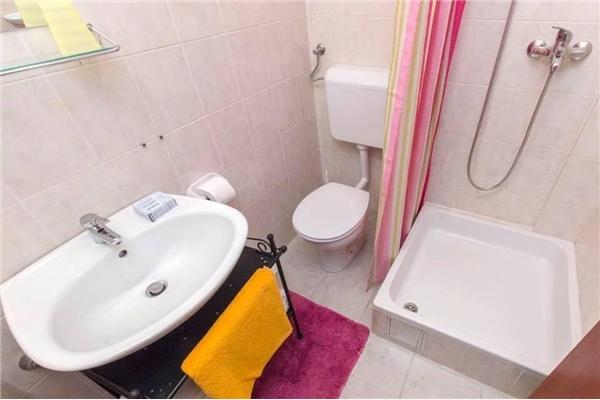 Apartment A1, for 6 persons