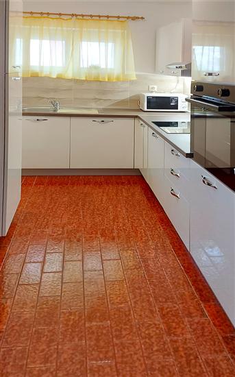 Apartment A2, for 8 persons