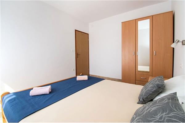 Apartment A1, for 3 persons