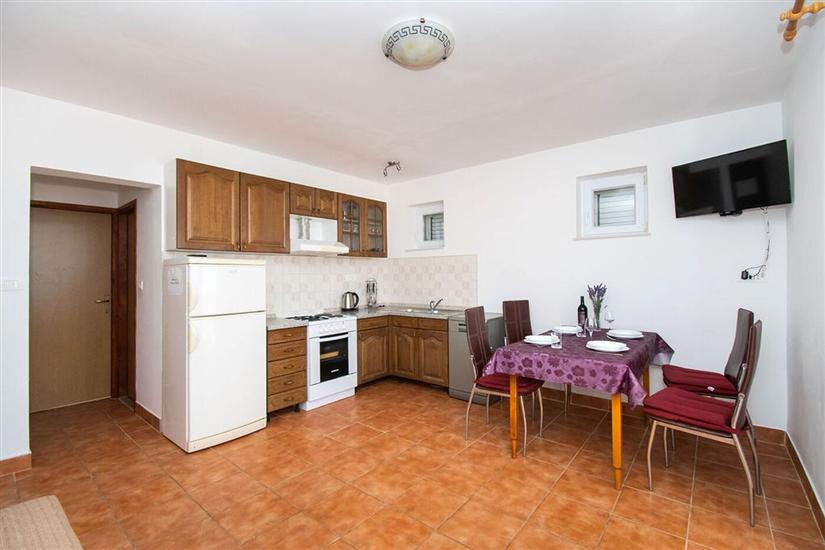 Apartment A1, for 3 persons