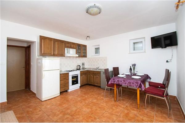 Apartment A1, for 3 persons