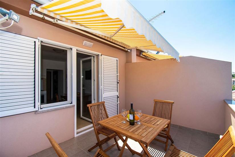 Apartment A2, for 3 persons