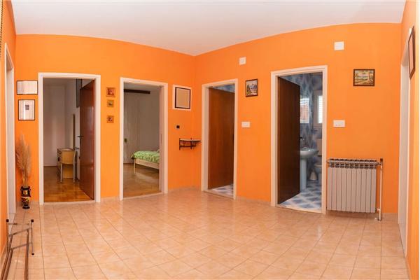 Apartment A1, for 6 persons