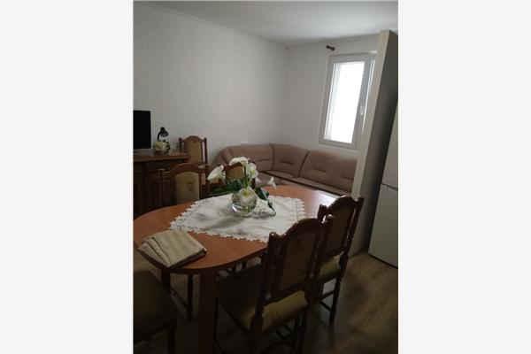 Apartment A1, for 5 persons