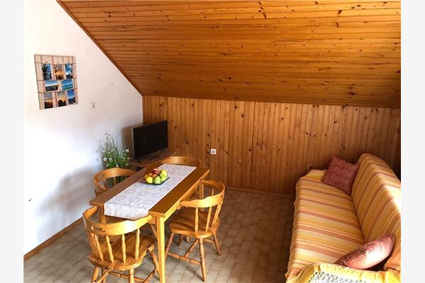 Apartment A1, for 5 persons