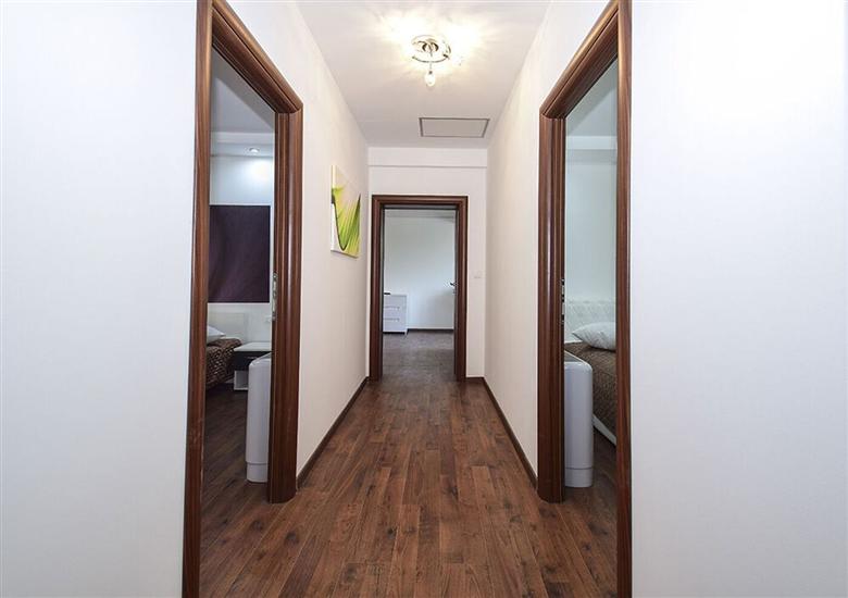 House K1, for 10 persons