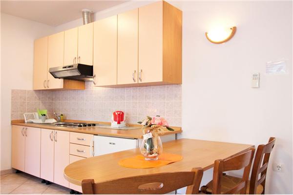 Apartment A4, for 3 persons