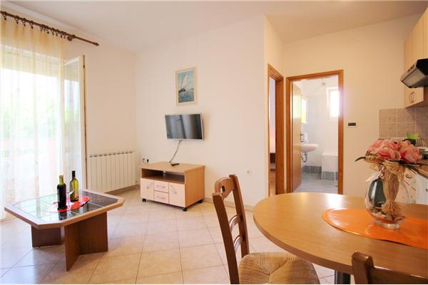 Apartment A4, for 3 persons