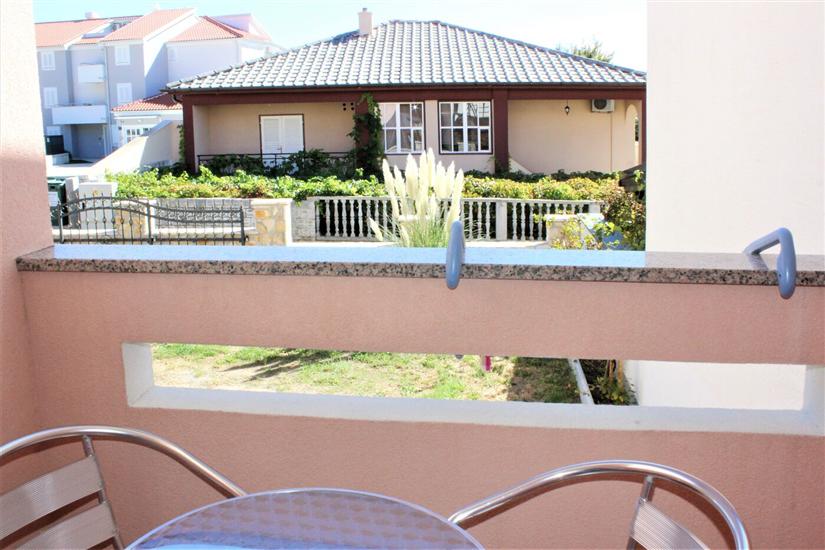 Apartment A1, for 5 persons