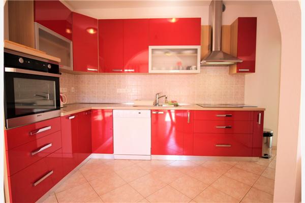 Apartment A7, for 6 persons
