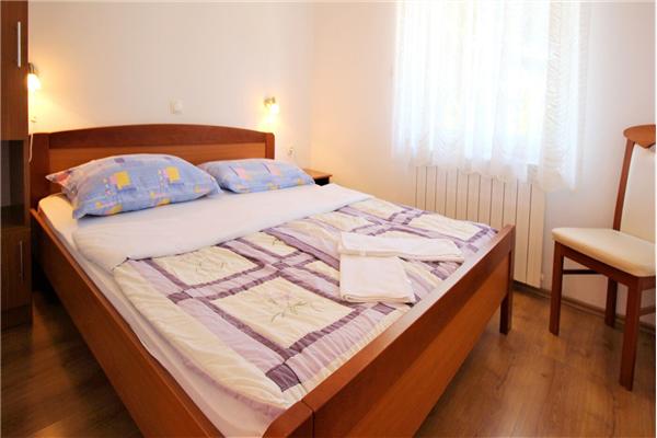 Apartment A7, for 6 persons