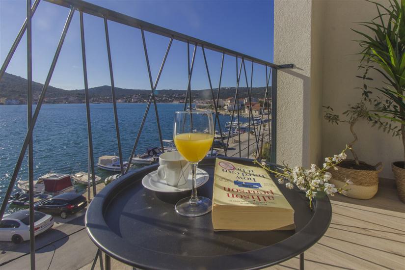 House K1, for 8 persons