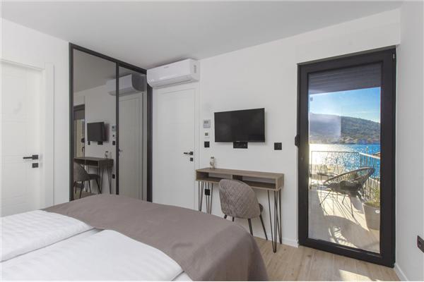 House K1, for 8 persons