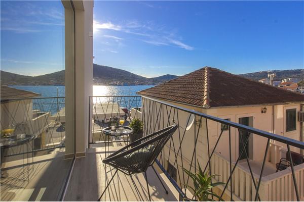 House K1, for 8 persons