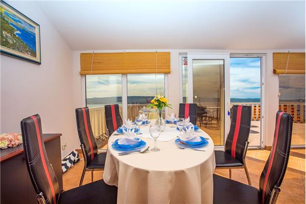 House K1, for 8 persons