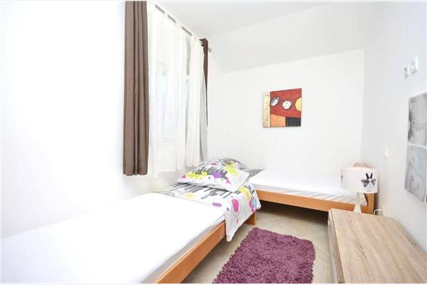 Apartment A1, for 10 persons