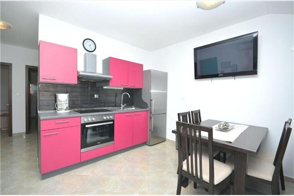 Apartment A1, for 10 persons