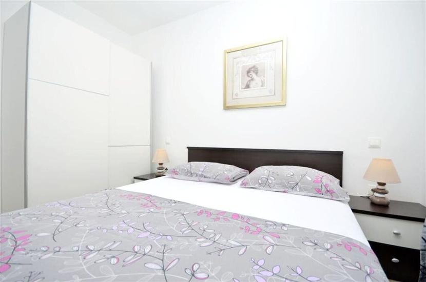 Apartment A1, for 10 persons