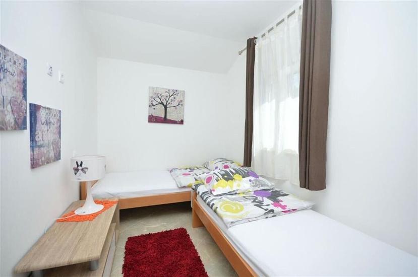 Apartment A1, for 10 persons