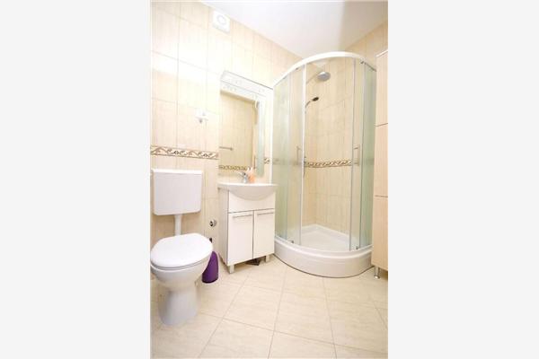 Apartment A1, for 10 persons