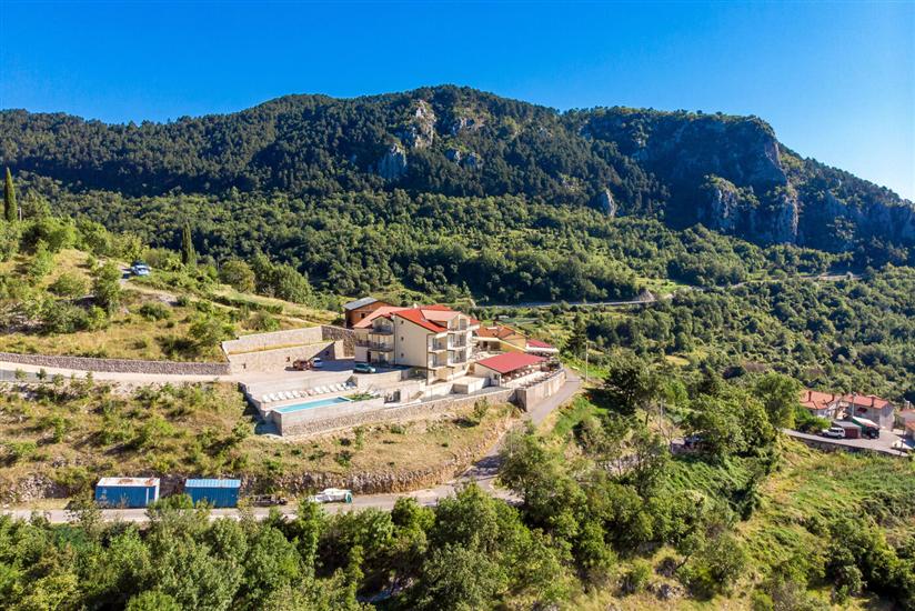 Apartments and Rooms Villa Bettina