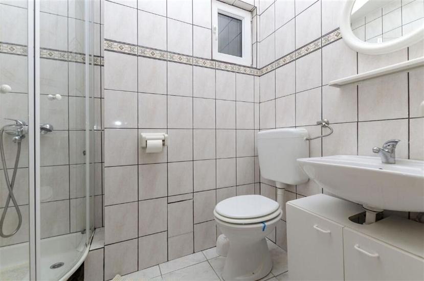 Apartment A1, for 3 persons