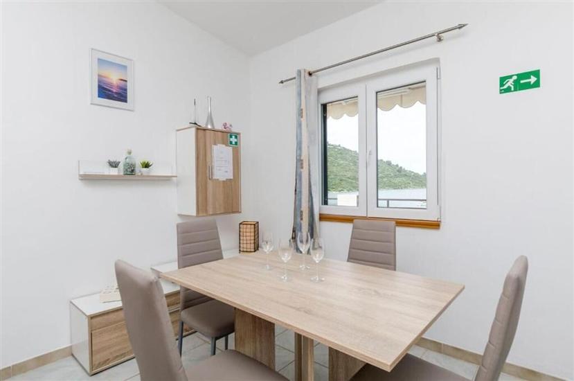 Apartment A1, for 4 persons