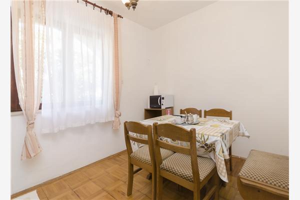 Apartment A1, for 4 persons