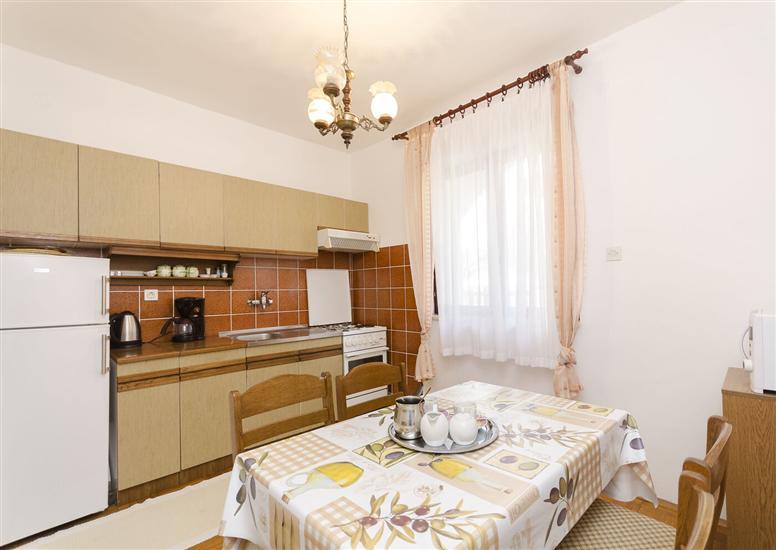 Apartment A1, for 4 persons