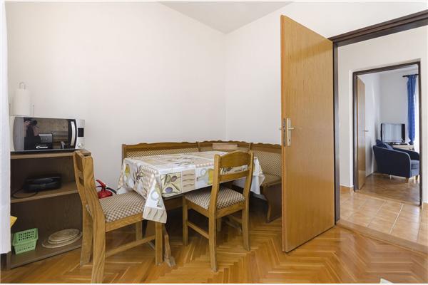 Apartment A2, for 4 persons