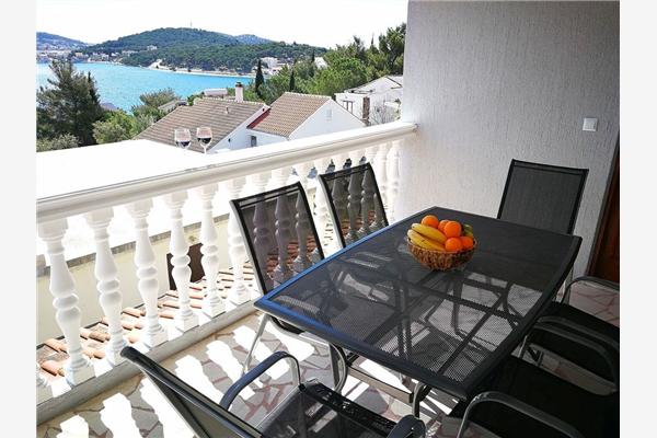 Lägenhet A4, för 8 personer