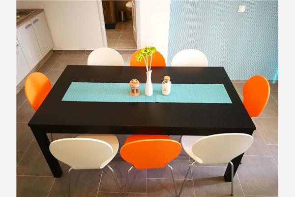 Lägenhet A4, för 8 personer