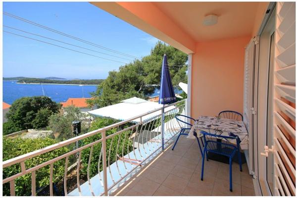 Apartment A2, for 4 persons