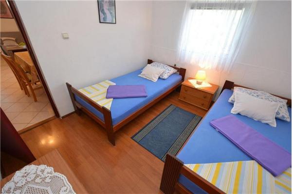 Apartment A1, for 6 persons