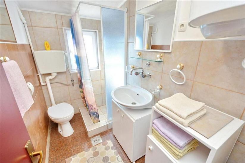 Apartment A1, for 6 persons