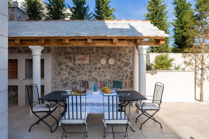 House K1, for 8 persons