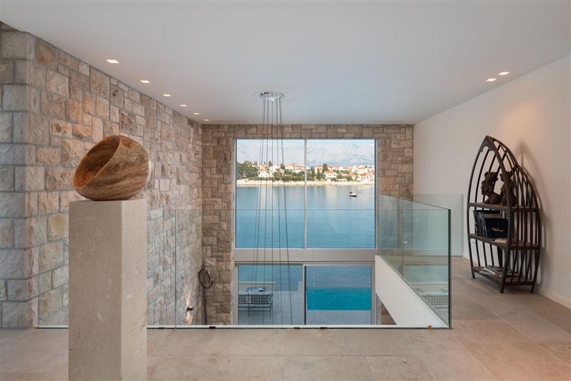 House K1, for 8 persons