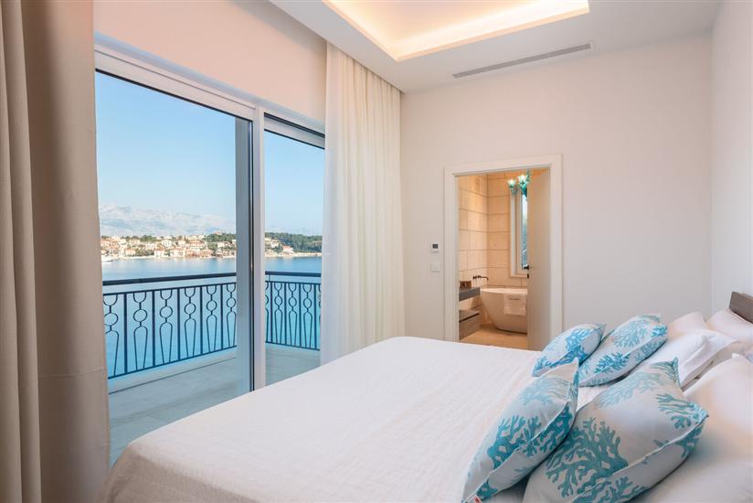 House K1, for 8 persons