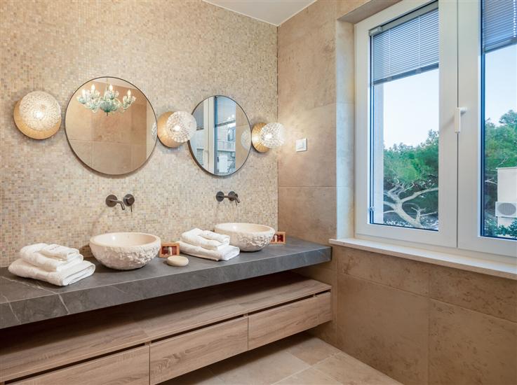 House K1, for 8 persons