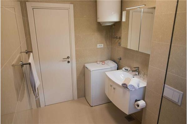 Apartment A1, for 5 persons