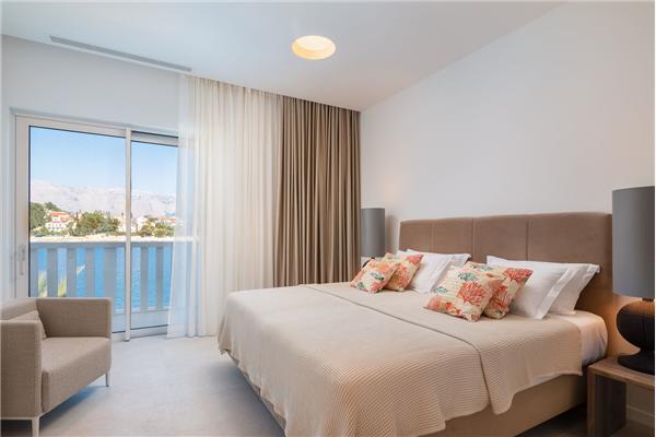 House K1, for 8 persons