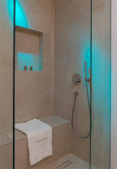 House K1, for 8 persons